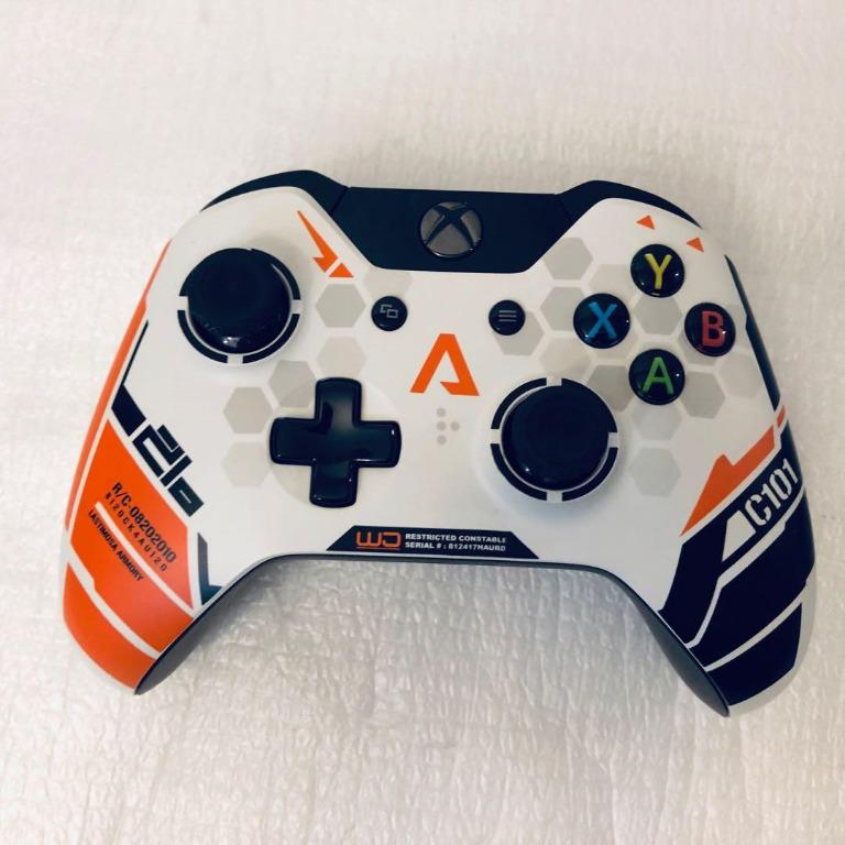中古品 Xbox One Titan Fall 2 Special Edition Controller 特別版手掣 Used 80 注意 舊版非藍芽版本沒有audio Jack 遊戲機 遊戲機裝飾配件 Carousell
