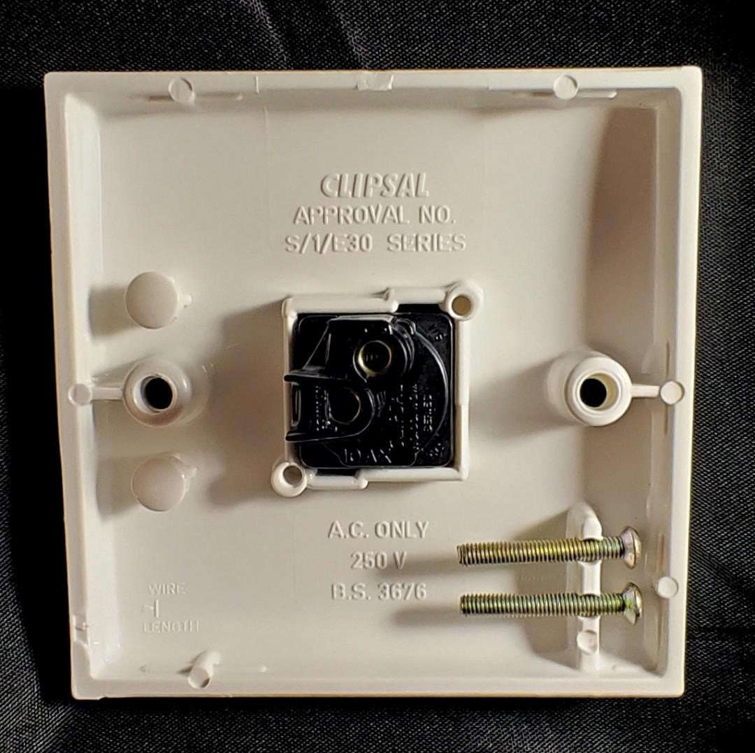 Clipsal light switch, 1 gang, S/1/E30, good condition, Furniture & Home