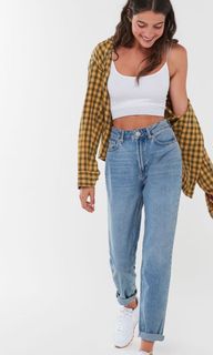 (Category: ) located in . Submitted by kt.clothes (Listing ID 1005962413, Image 1). Description: .