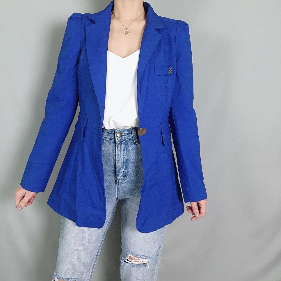 Blazer (X087) (Category: Coats, Jackets and Outerwear) located in Calamba. Submitted by basicnbuttons (Listing ID 1006079707, Image 2). Description: L-XL BRANDNEW With inner lining ♥️Preloved unless stated BRANDNEW ♥️First to pay policy after we send invoice ❌we cannot provide sizes in inches except on what is given. How to order: ▪️Make offer(✨Auto Pass for low baller ) ▪️Send us your deets Name: Cp # Complete add MOP: BPI/BDO/ GCASH only ▪️Cour