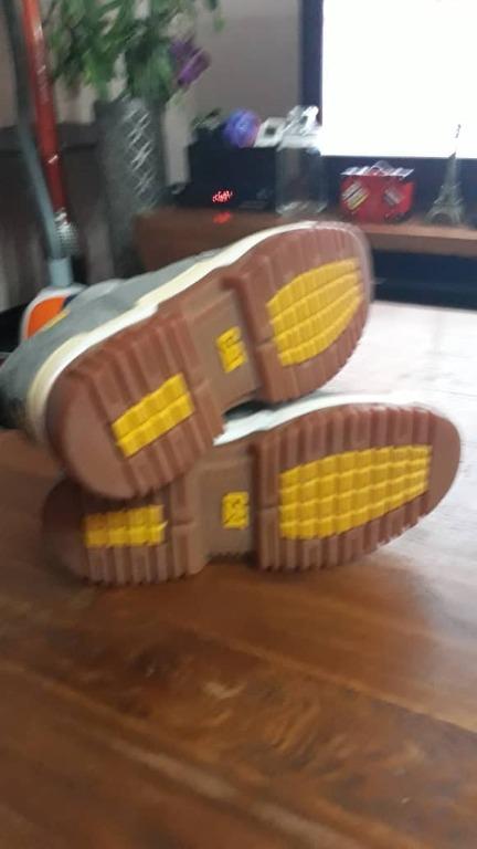 Caterpillar Cat Boots Safety Shoe Men S Fashion Footwear Boots On Carousell