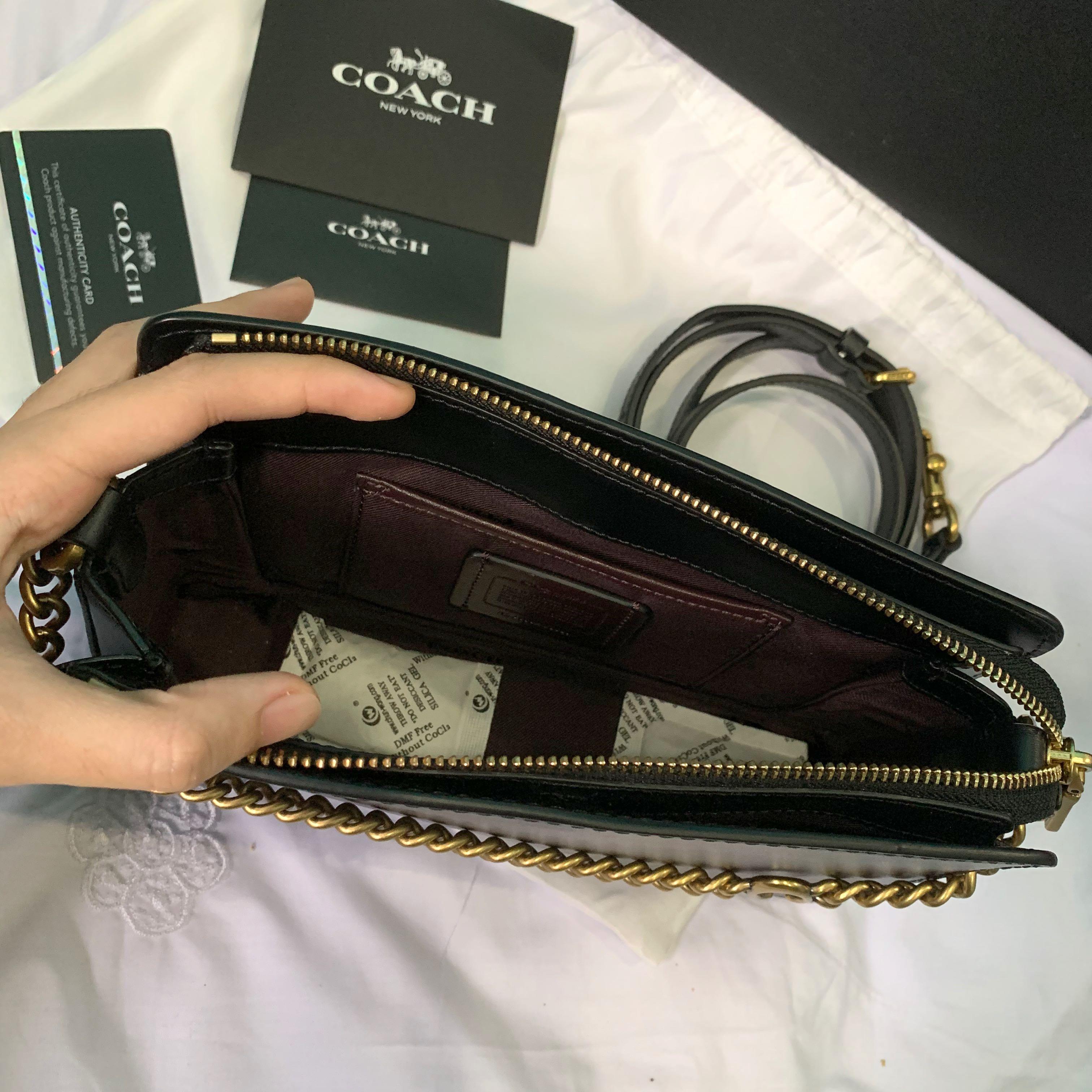 Signature chain crossbody in signature canvas 2025