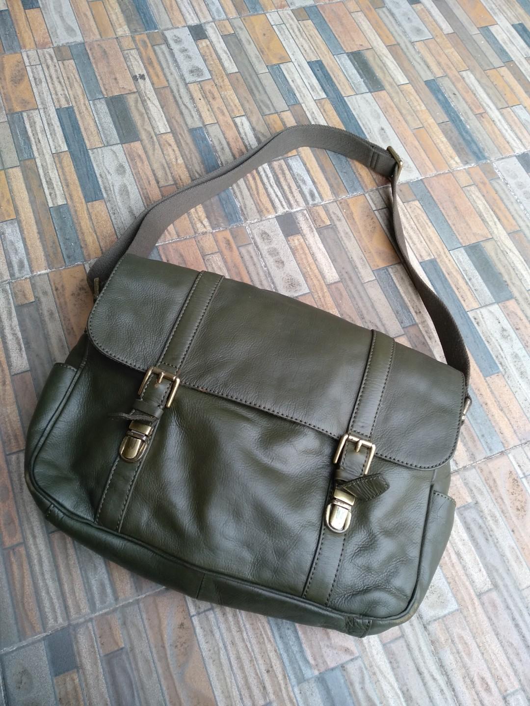 Fossil estate messenger bag on sale