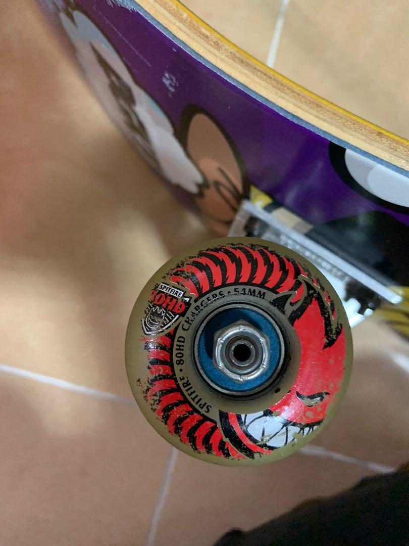 放HKIT skateboard，滑板, 運動產品, 運動與健身, 運動與健身 有氧健身器材 Carousell