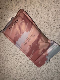 (Category: ) located in . Submitted by neliya.preloved (Listing ID 1005969246, Image 1). Description: .