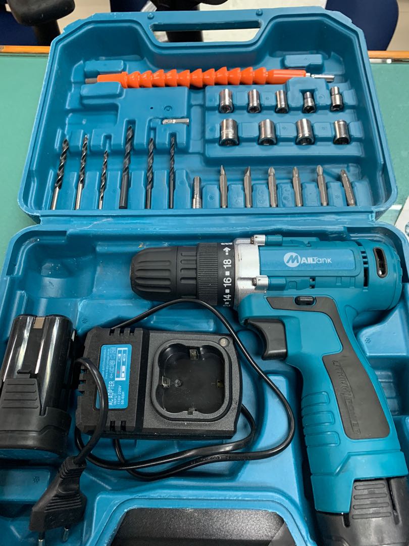 Mailtank cordless drill set Commercial Industrial Construction