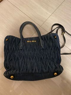（分類：）位於 。 由 dec.k 提交（商品編號 1006096855，圖片 1）。簡介： 。