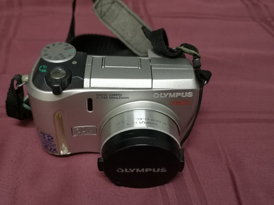 OLYMPUS C740 Ultra Zoom Digital Camera, Photography, Cameras on Carousell