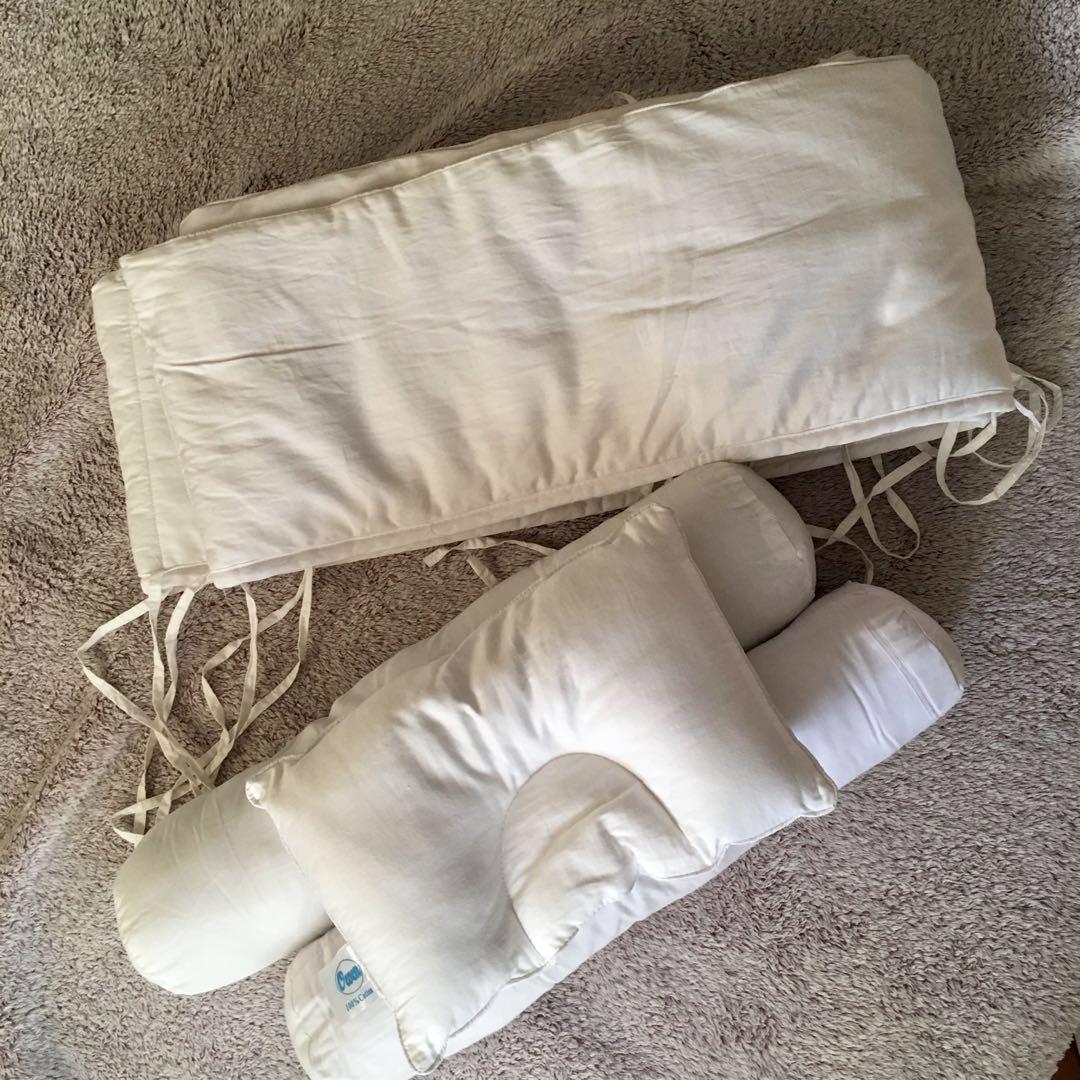 cot bumper pillows