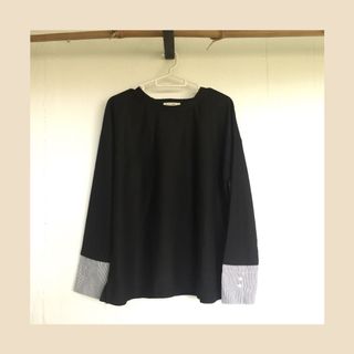 (Category: ) located in . Submitted by __zee (Listing ID 1006052335, Image 1). Description: .