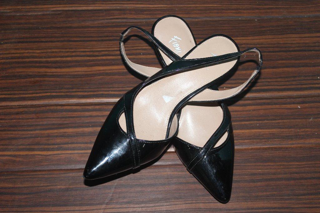 Fioni shoes top