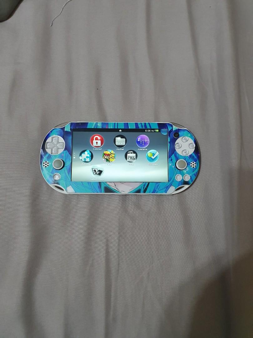 Ps Vita 2k Jailbreak White Skin Psvita Video Gaming Video Game Consoles On Carousell