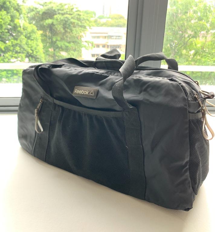 reebok large duffle bag