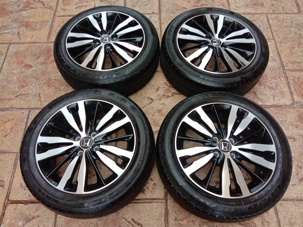 RIM HONDA JAZZ V SPEC 16, Auto Accessories on Carousell
