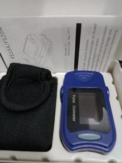 SURGITECH PULSE OXIMETER