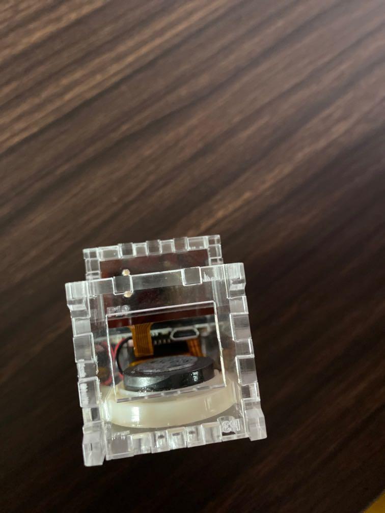 Tiny Arcade (Category: Interactive Toys) located in Singapore. Submitted by nutttttttt (Listing ID 1006034525, Image 5). Description: Tiny arcade from Kickstarter. Battery can be charged using usb. For more information: https://www.kickstarter.com/projects/kenburns/tiny-arcade-a-retro-tiny-playable-game-cabinet.