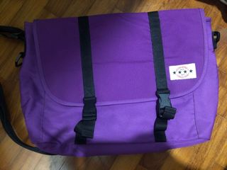 (Category: ) located in . Submitted by voolari (Listing ID 1006077466, Image 1). Description: .