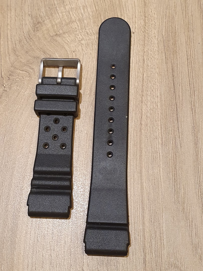 22mm WatchGecko Bonetto Cinturini Zuludiver 284 Mobile