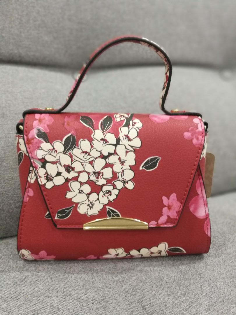 accessorize sling bags
