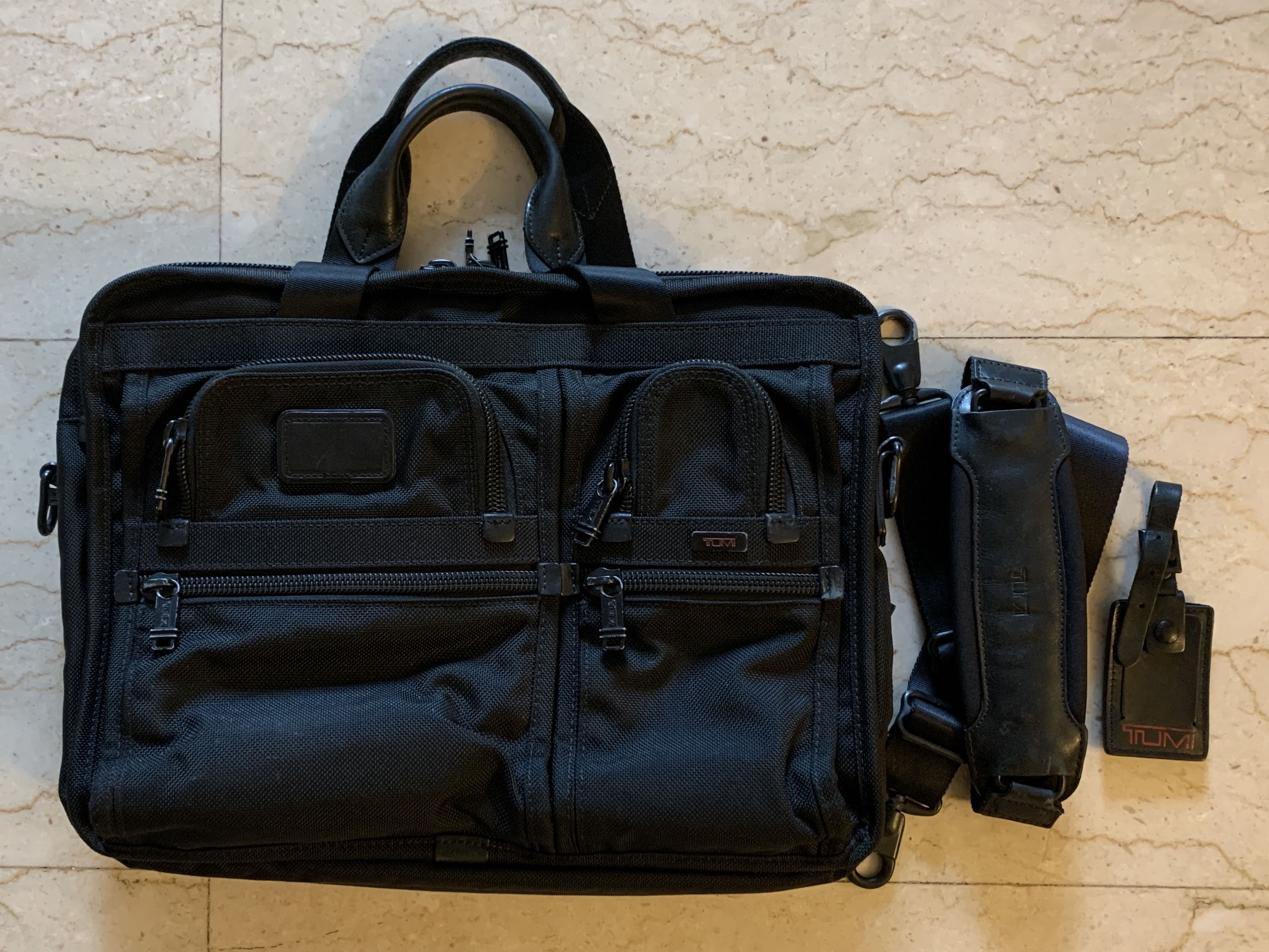 Authentic Tumi Alpha Laptop bag., Men's Fashion, Bags, Briefcases on