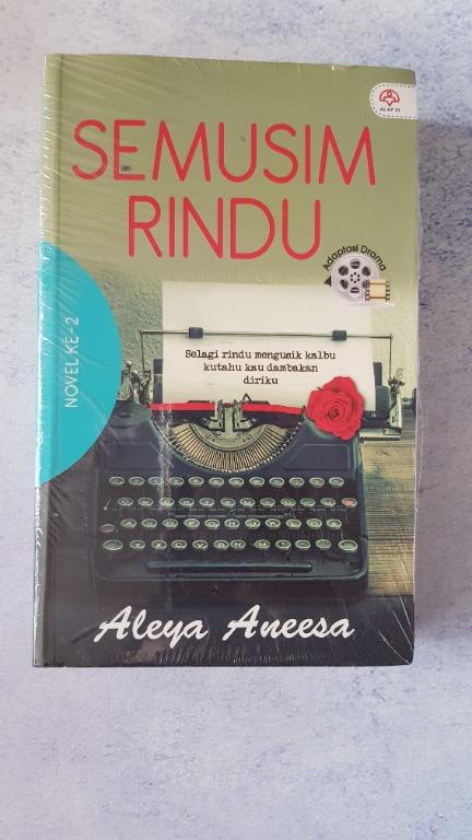 B Semusim Rindu Books Stationery Fiction On Carousell