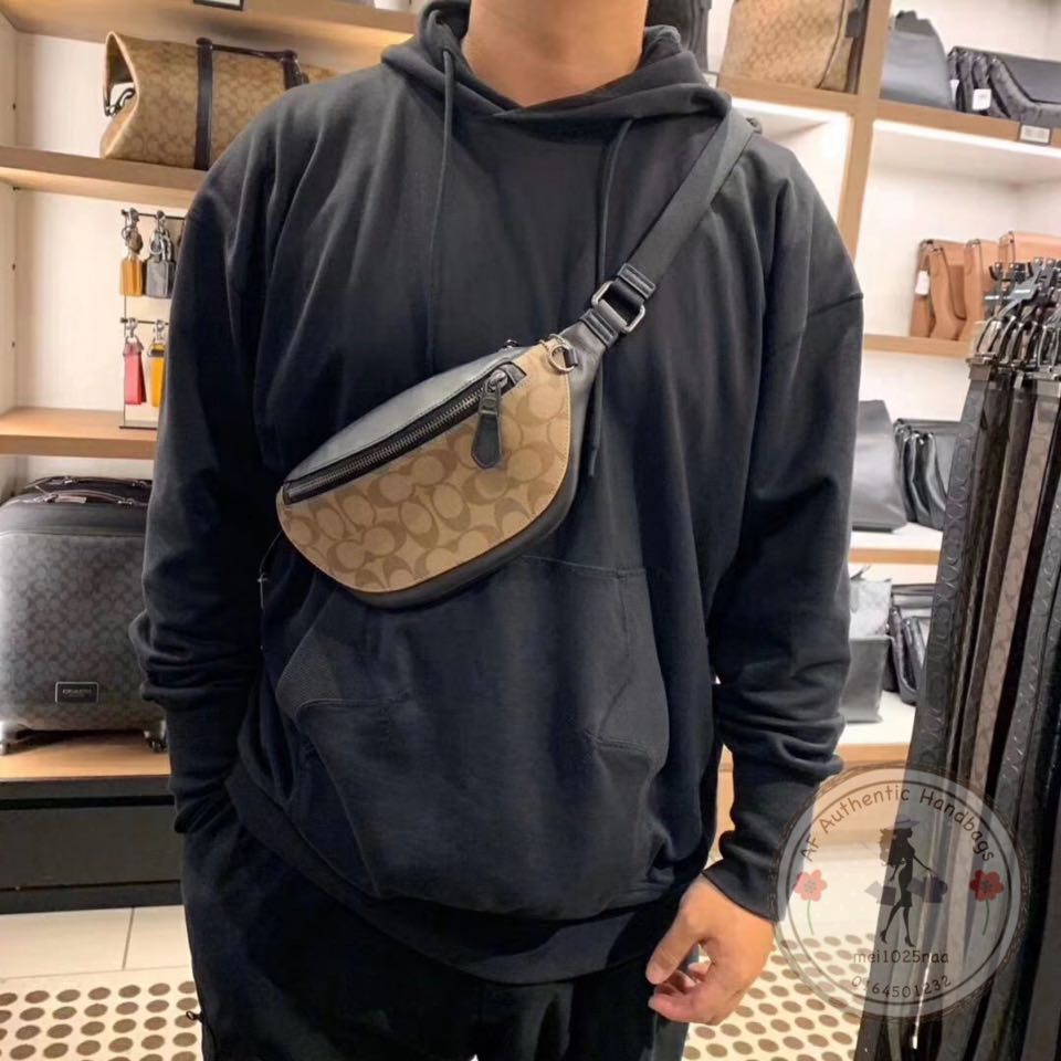 Coach best sale chest bag