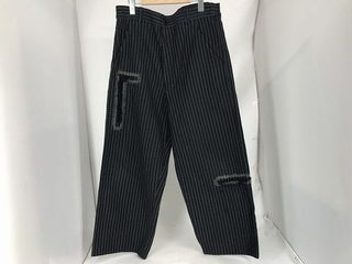 （分類：）位於 。 由 unworn_ 提交（商品編號 1006313558，圖片 1）。簡介： 。