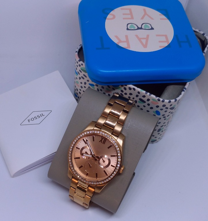 Fossil Women s Scarlette ES4315 Watch TSEwatches Women s Fashion Watches Accessories Watches on Carousell