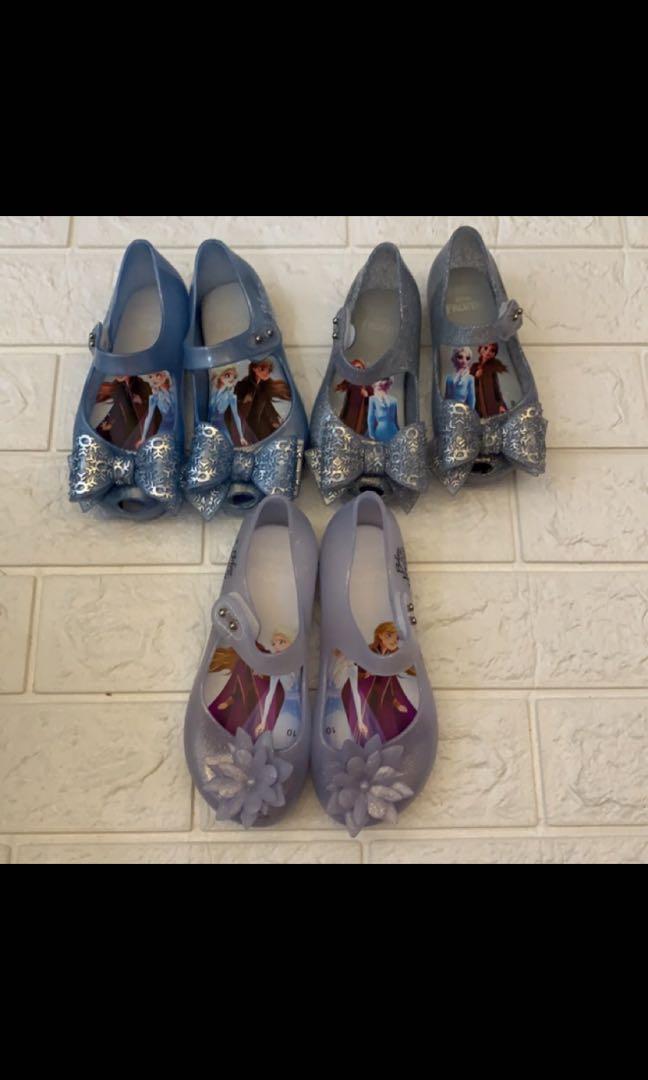infant size 2 jelly shoes