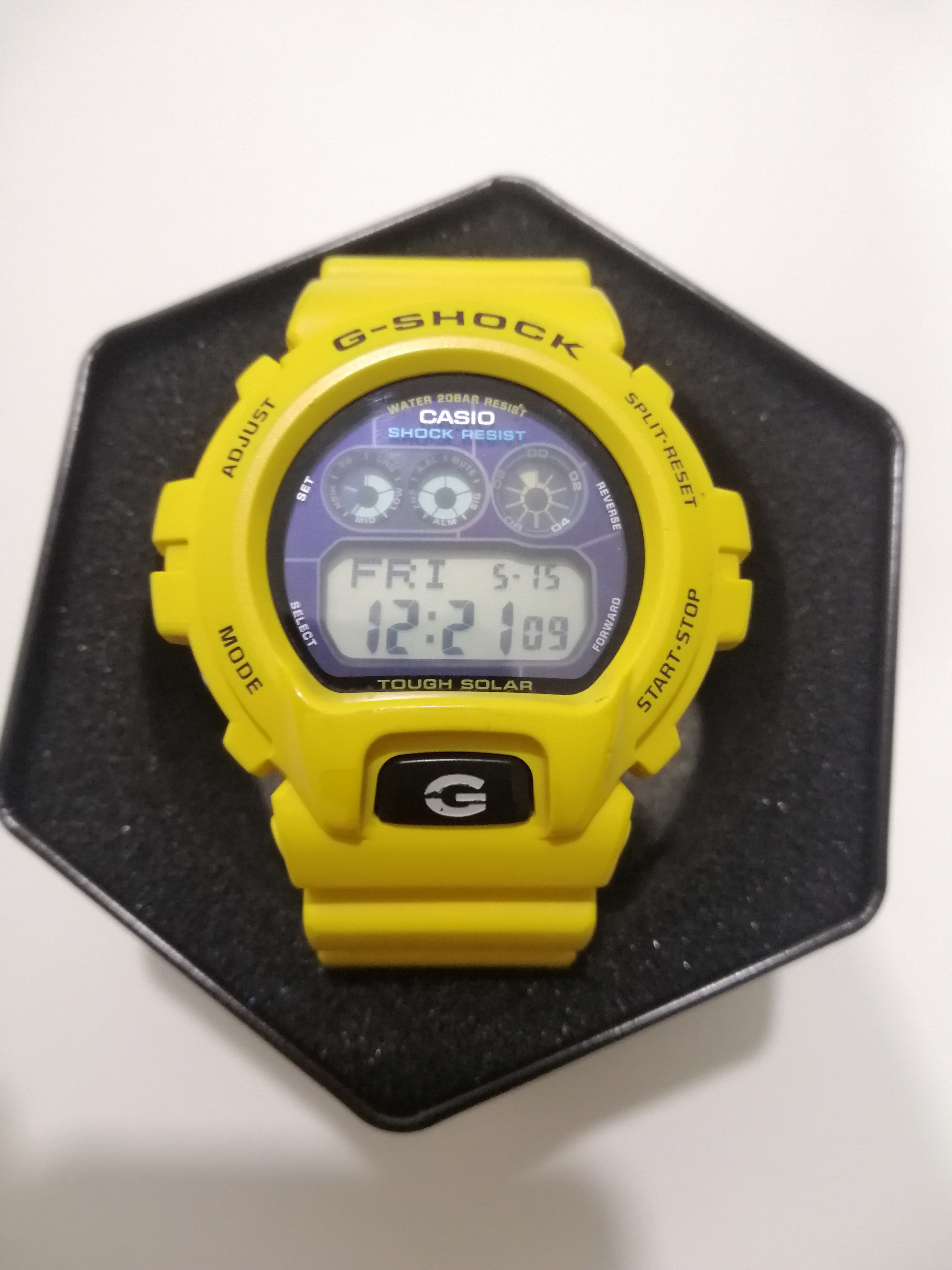 G shock touch solar top