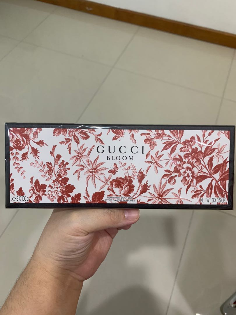 gucci bloom perfumed soap set