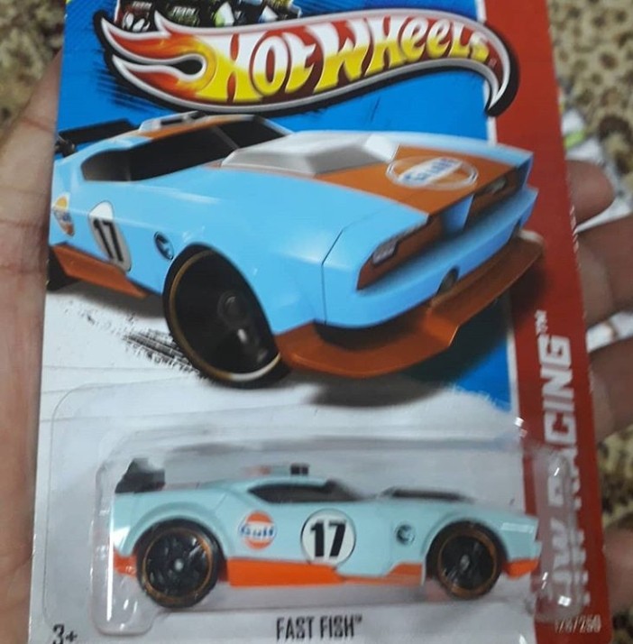 hot wheels fast fish