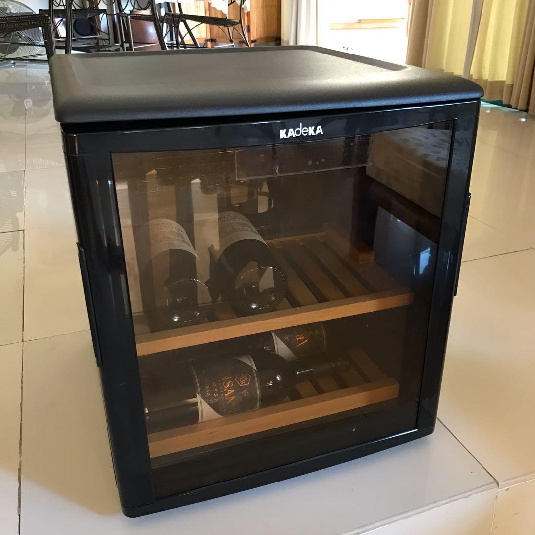 Kadeka Wine Chiller 15bottle, TV & Home Appliances, Kitchen Appliances