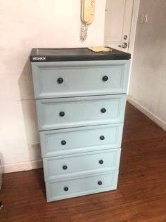 (Category: ) located in . Submitted by dobypreloved (Listing ID 1006273671, Image 1). Description: .