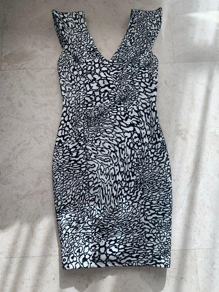 Patterned bodycon dress Clearance