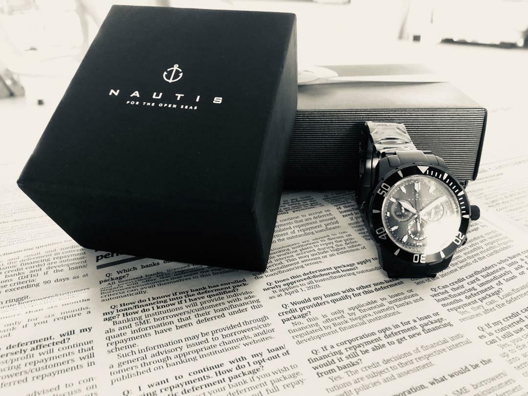 nautis dive watch