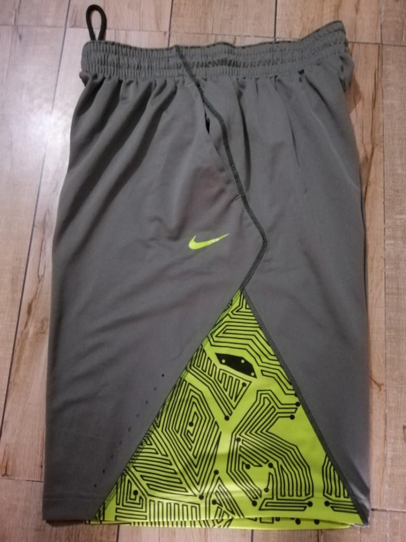 Nike Lebron dri-fit shorts (Category: Activewear) located in Paranaque City. Submitted by zac.sei (Listing ID 1003839945, Image 3). Description: LBJ dri-fit shorts Used XL Original nike Used twice only...
