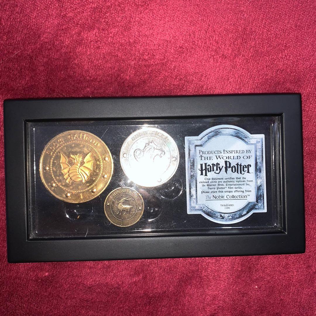 Harry Potter SEALED Gringotts Coin Book Philosophers Stone or Chamber of Secrets 