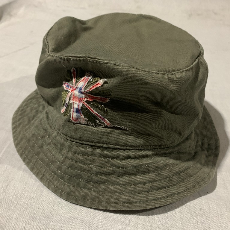 green sun hat
