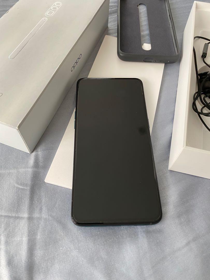Oppo Reno 10x zoom Ocean Green (Category: OPPO) located in Pasig City. Submitted by closetqueen8888 (Listing ID 1006247249, Image 3). Description: Good as new. Used for display only, complete Color: Ocean Green 256GB/ 8GB/ 10x zoom Buyer shoulders delivery fee.