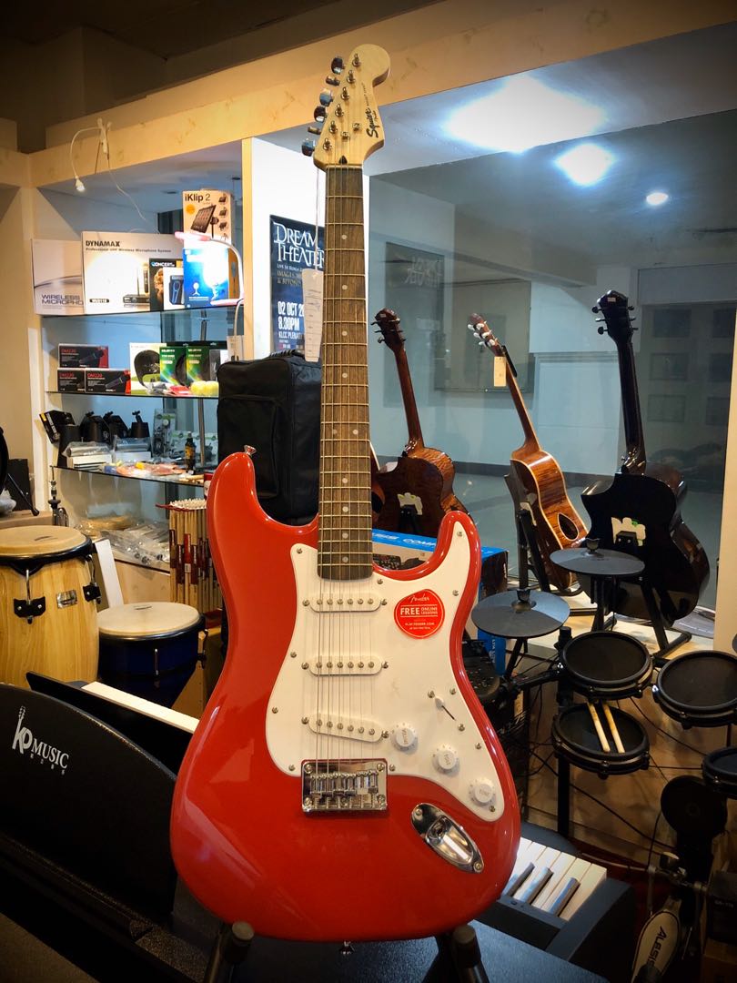 Squier bullet outlet fiesta red