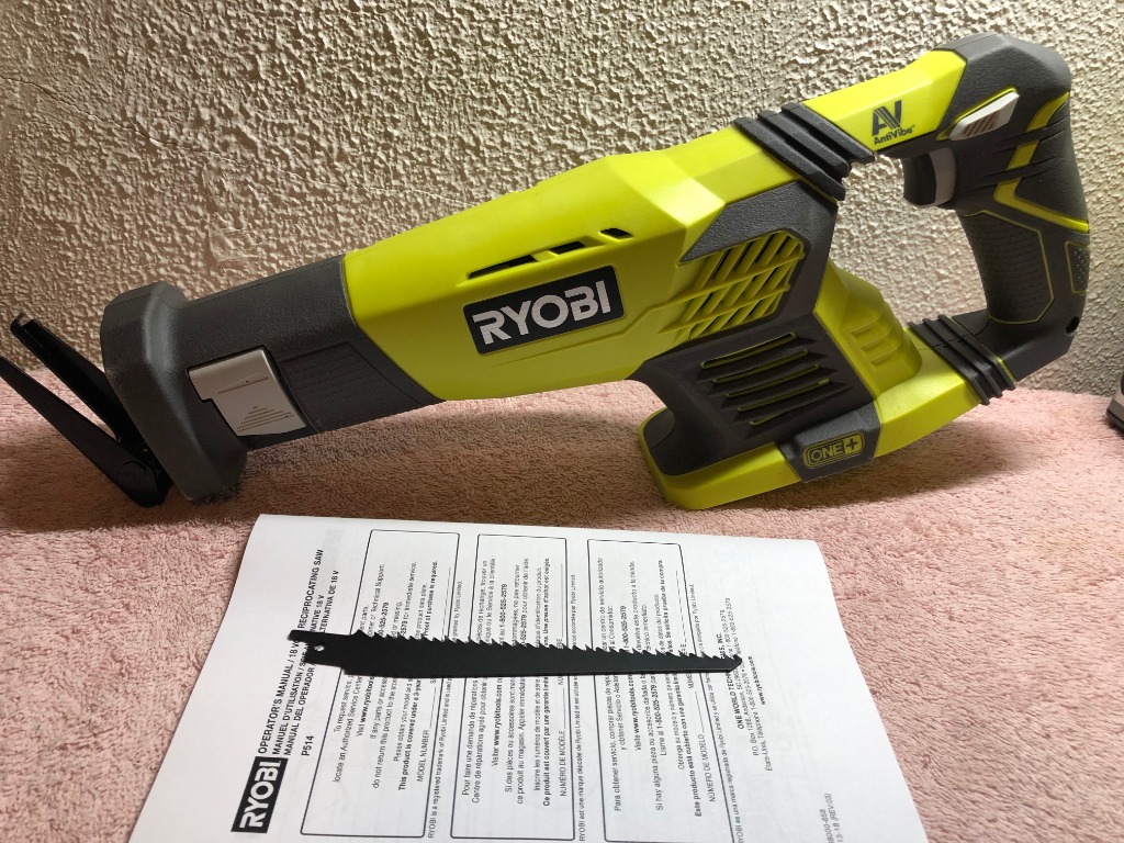 RYOBI 18Volt ONE+ LithiumIon Cordless Reciprocating saw Kit with (1) 1.5 Ah Battery and 220V