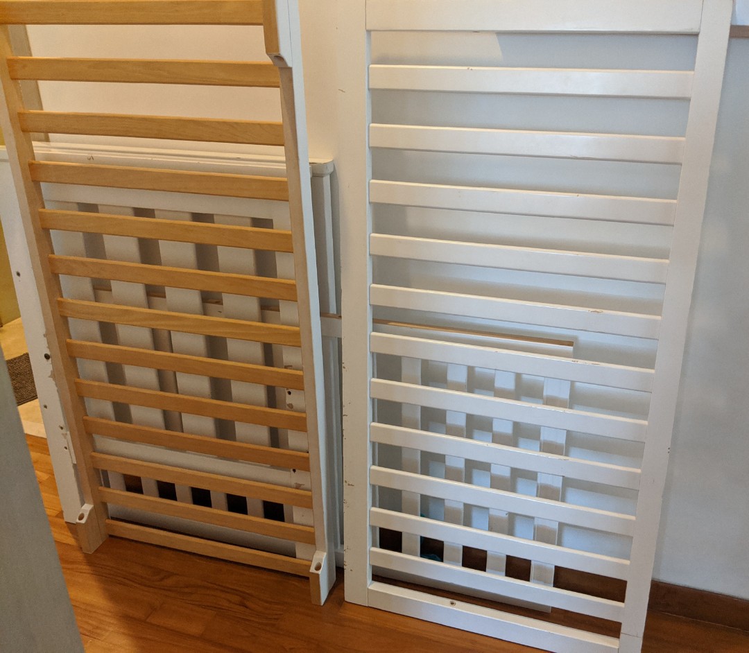 King parrot deals cot bed