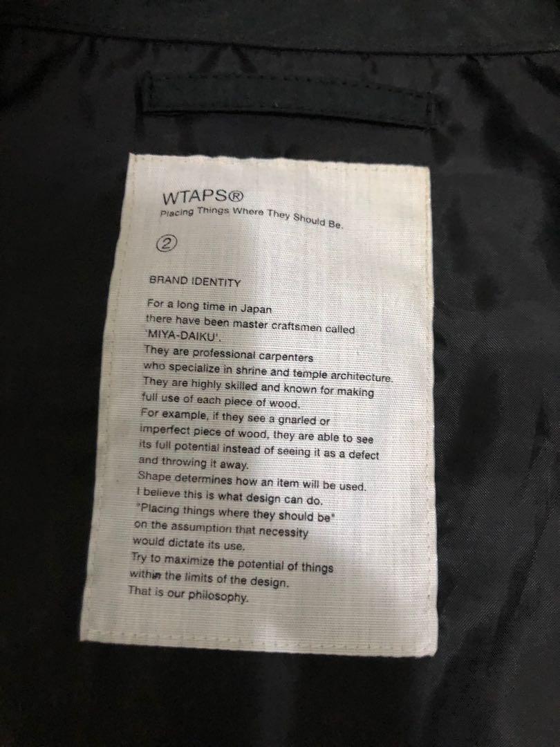 Wtaps （分類：T-shirt）位於 Hong Kong。 由 yki219 提交（商品編號 1006212532，圖片 8）。簡介： Wtaps jacket Size:M 9成新 ( 紅tag 金章 暗腰果花紋 ) 1100HKD 交收互就 。