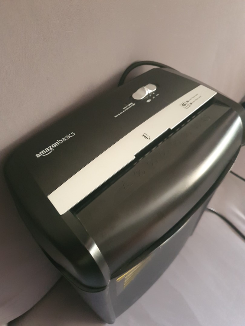 AmazonBasics Shredder, Computers & Tech, Office & Business Technology