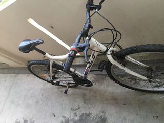 (Category: ) located in . Submitted by jrneri (Listing ID 1006511026, Image 1). Description: .