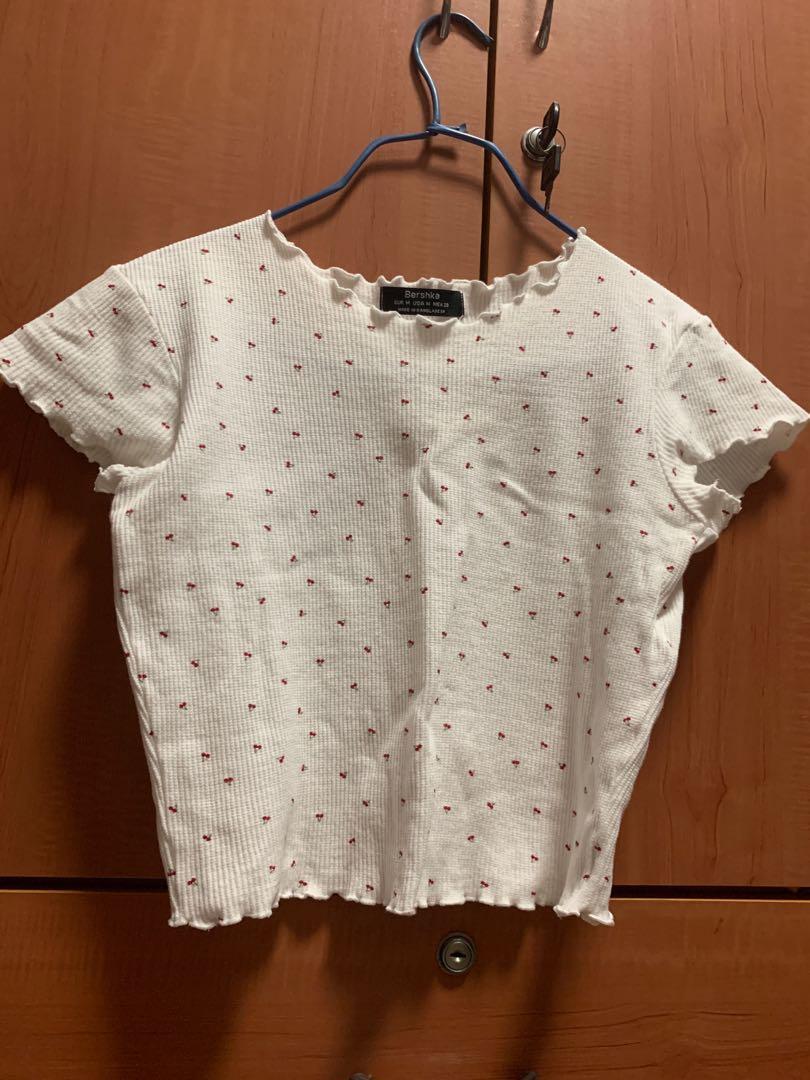 Cherry top (Category: Sleeveless) located in Singapore. Submitted by sparklespark (Listing ID 1006537813, Image 1). Description: Cute cherry top Wore twice .
