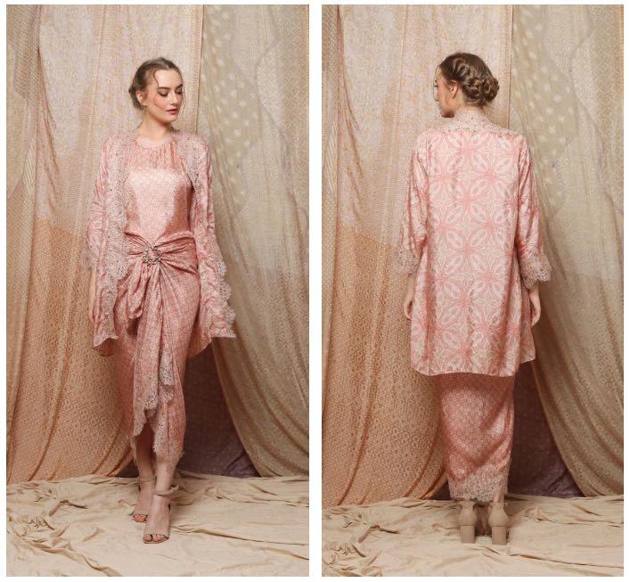 Outer sales inner dresses