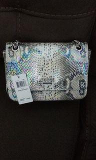 Guess Snack skin original