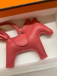 （分類：）位於 。 由 luxycloset 提交（商品編號 1006499039，圖片 1）。簡介： 。